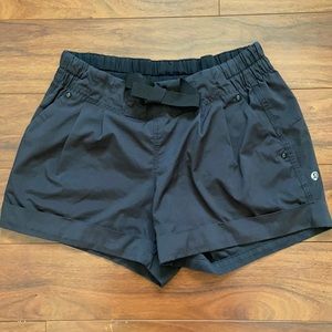 ≫Lululemon Black Shorts